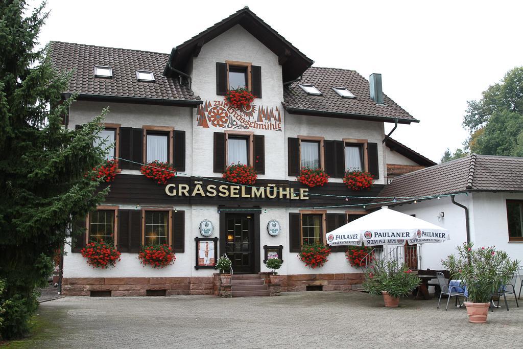 Gasthaus Zur Graesselmuehle Sasbach (Ortenau) Quarto foto